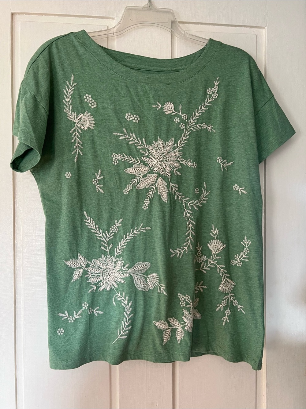 J. Jill Green Short-Sleeve Tee with White Floral Embroidery